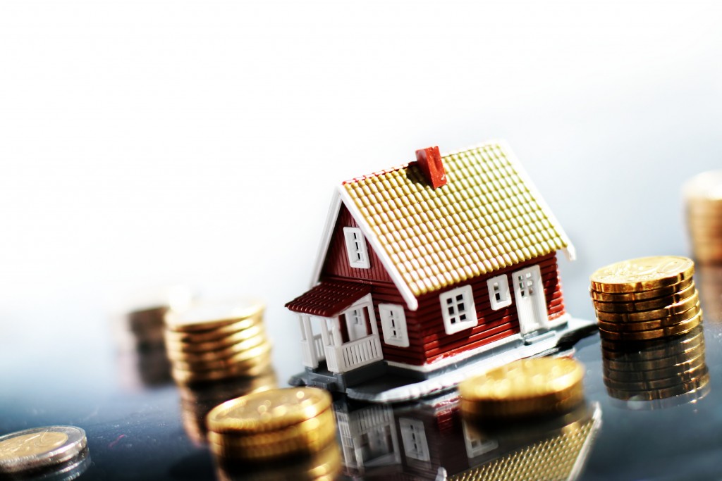5 Reasons To Tell You That Invest In Property Instead Of Stock Market